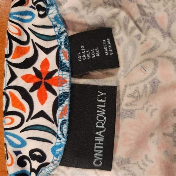 Cynthis Rowley Multi-Colored faux Wrap Around Pull-On Skirt, Stretchy - Picture 4 of 4